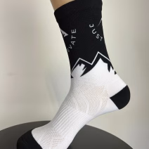 high-performance-crew-style-cycling-socks-real-inside